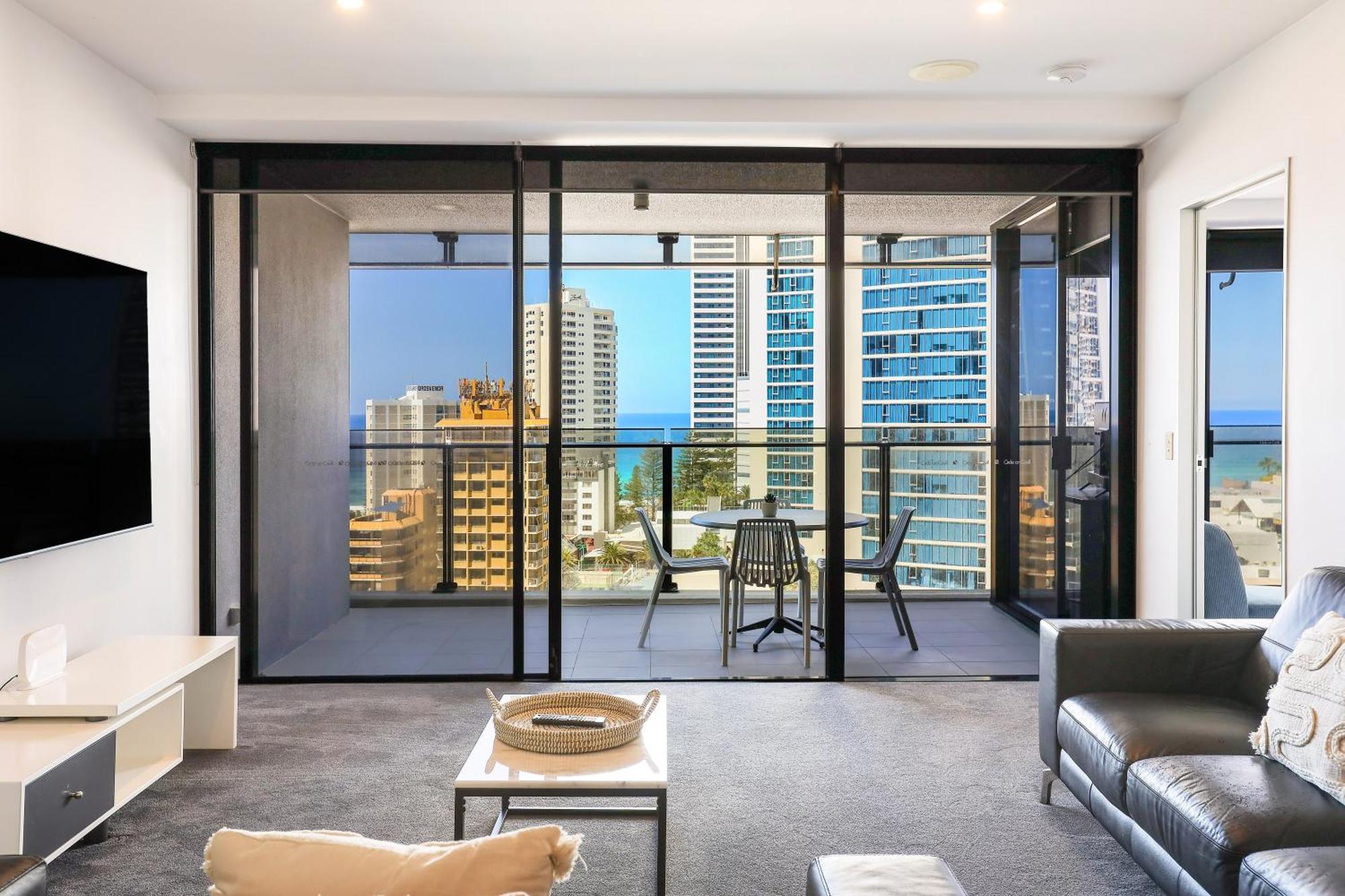 Circle On Cavill 2, 3, 4 & 5 Bedroom Skyhomes & Sub Penthouses By Gold Coast Holidays Eksteriør bilde