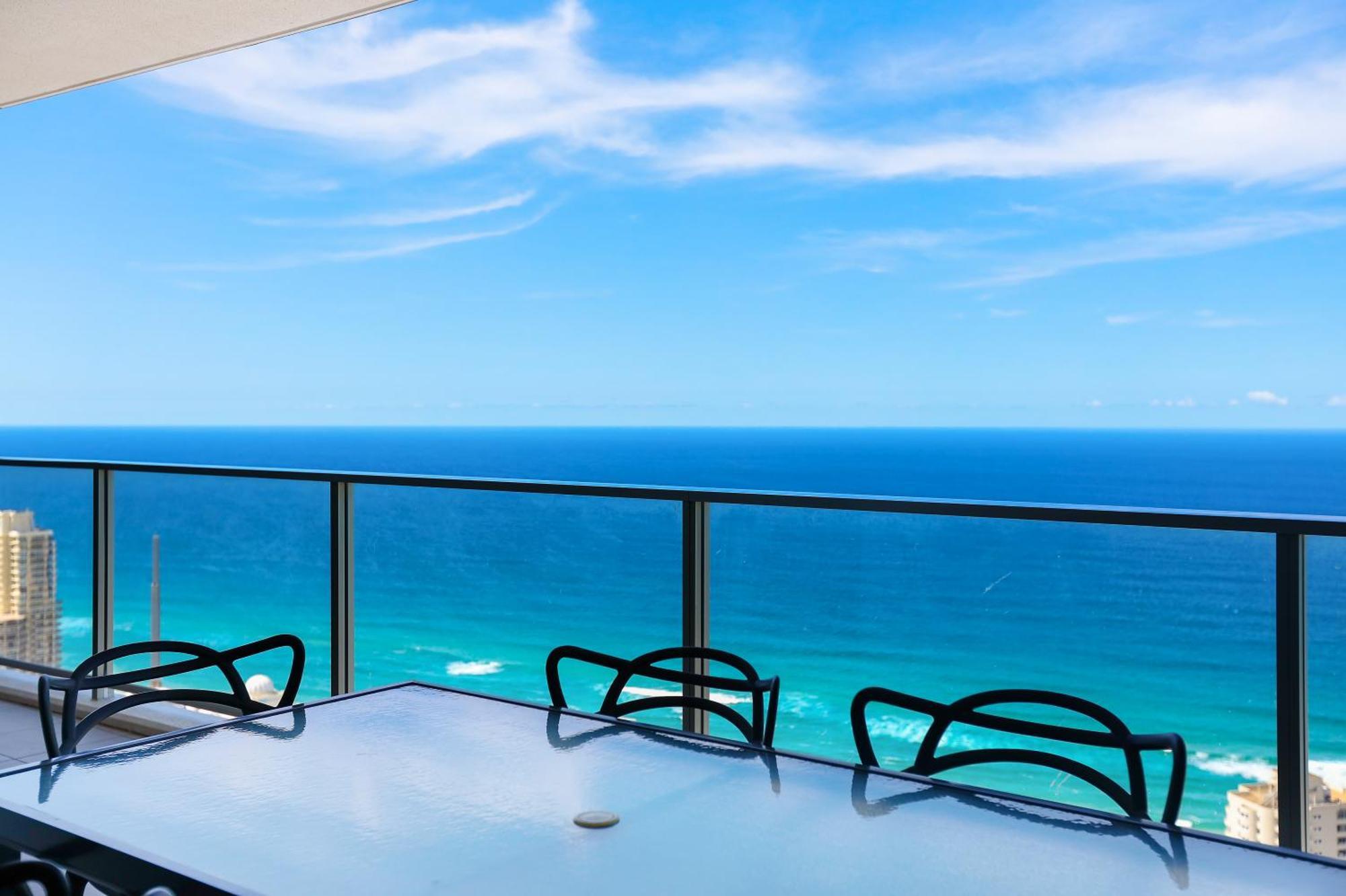 Circle On Cavill 2, 3, 4 & 5 Bedroom Skyhomes & Sub Penthouses By Gold Coast Holidays Eksteriør bilde