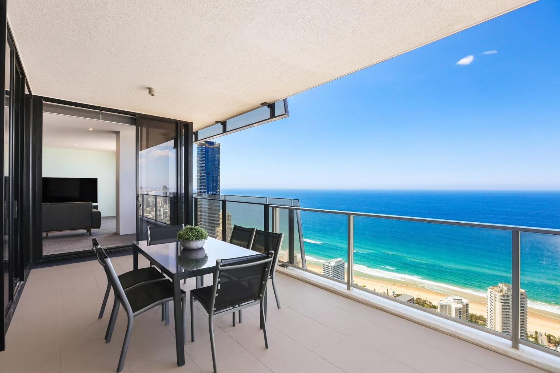 Circle On Cavill 2, 3, 4 & 5 Bedroom Skyhomes & Sub Penthouses By Gold Coast Holidays Eksteriør bilde