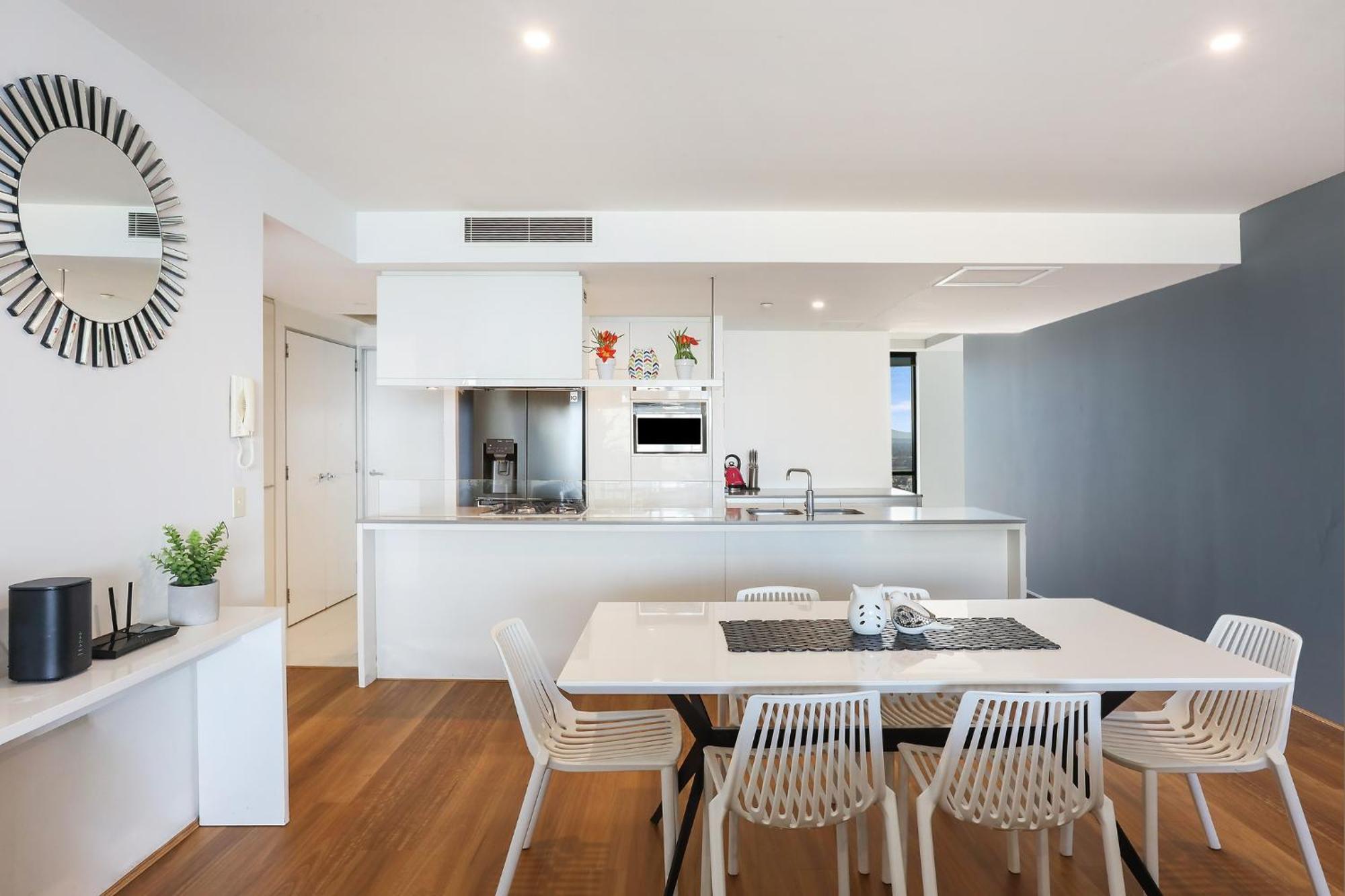 Circle On Cavill 2, 3, 4 & 5 Bedroom Skyhomes & Sub Penthouses By Gold Coast Holidays Eksteriør bilde