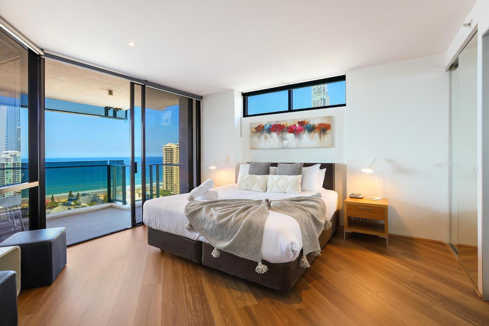 Circle On Cavill 2, 3, 4 & 5 Bedroom Skyhomes & Sub Penthouses By Gold Coast Holidays Eksteriør bilde